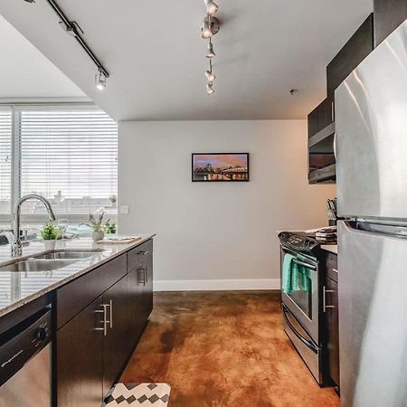 Upscale 2Br Condo - King Bed - Stunning Views YYC Exterior foto