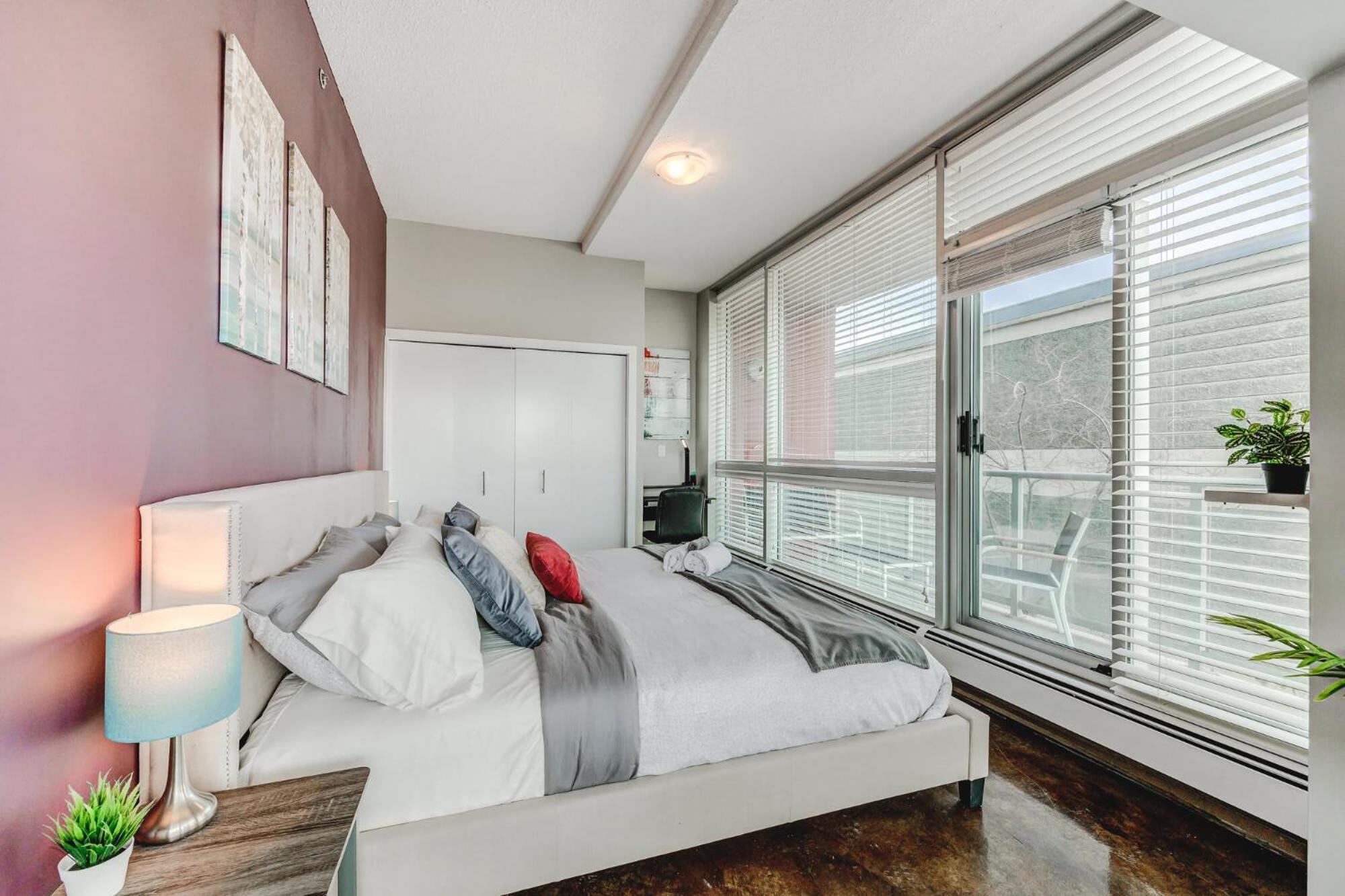 Upscale 2Br Condo - King Bed - Stunning Views YYC Exterior foto